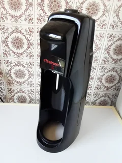 Soda Stream Machine With Gas Bottle For Making Carbonated Drinks.