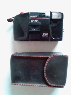 Film Cameras. Two to choose from. With carrying pouches. R499 each.
