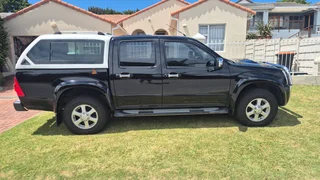2010 Isuzu KB300 Double Cab