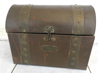 Antique Brass &amp; Copper Chest