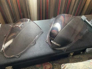 Suzuki GSXR1000\R original OEM windscreens