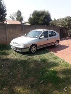 2002 Renault Megane Hatchback