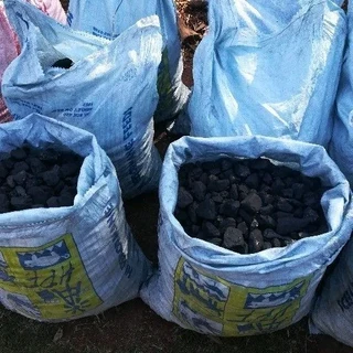 Medium nuts anthracite for sale in Centurion