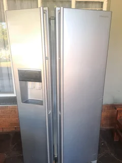 516lt Samsung Side by side fridge for sale in Pretoria