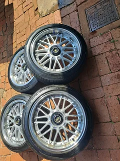 17 Inch Vogue Racing Heart Rims ∧ Tyres