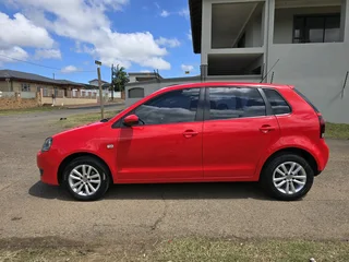 Polo vivo AUTOMATIC 1.4i