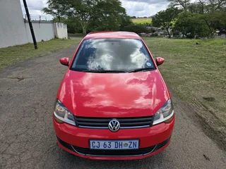 Polo vivo AUTOMATIC 1.4i