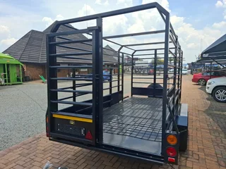 NEW Cattle Double Axle 4 M BRAKED