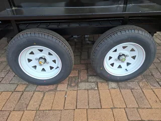 New Double Axle Cattle Trailer