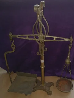 Antique Metal Scale