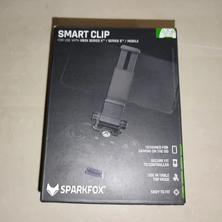 Smart Clip, for mobile gaming, Used with Xbox one Controller