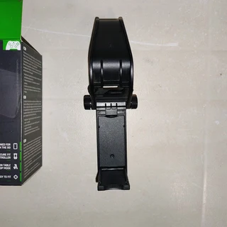 Smart Clip, for mobile gaming, Used with Xbox one Controller