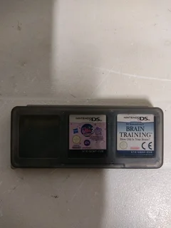 5 X Nintendo DS karts in one carry case