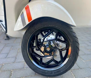 2025 VESPA SPRINT 150 – Only 100 KM