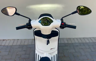 2025 VESPA SPRINT 150 – Only 100 KM
