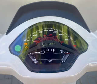 2025 VESPA SPRINT 150 – Only 100 KM