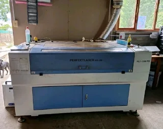 Large 130w Co2 laser cutter