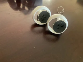 Meta Quest 2 – Full VR Kit with BOBOVR Comfort Strap