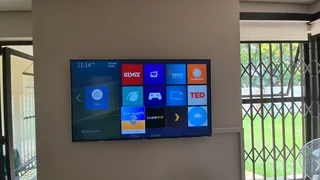 HISENSE OLEAD 55&#34; TV