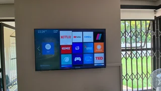 HISENSE OLEAD 55&#34; TV