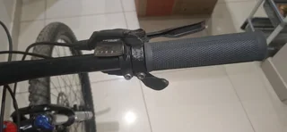 Titan rogue racing mtb 29er (M)*lots of extras*