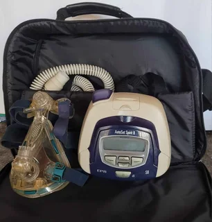 ResMed S8 AutoSet Spirit II CPAP Machine - Excellent Condition, Low Usage