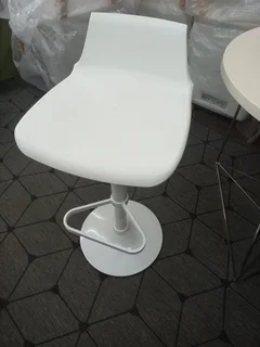 Barstool white