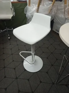Barstool white