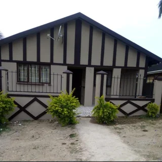 Room to Let - Newlands East