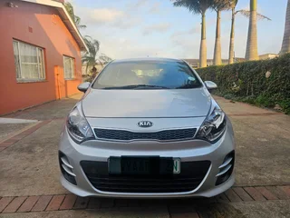2017 Kia Rio Hatchback for Sale.