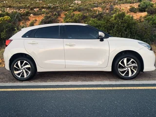 2023 toyota Starlet XS