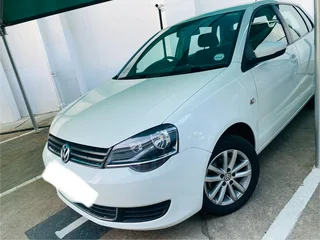2016 polo  Vivo - VERY LOW KM