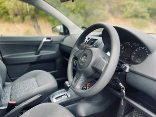 2016 polo Vivo Auto - VERY LOW KM