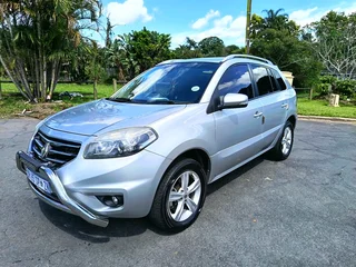 Renault Koleus 2.5i Petrol 6 Speed Manual, 2 Owners From New, Lady Owned An Driven