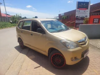 2010 Toyota Avanza MPV/Bus