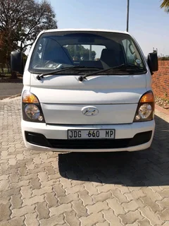H 100 Bakkie for Sale