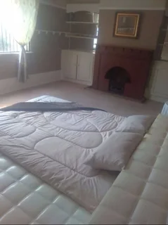 Central - Single & Double Rooms To Let (immediately Available)