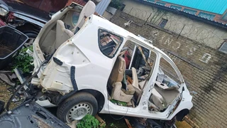 Suzuki etiger 2016 for strippingContact Ryhen Auto Spares 646 louis botha avenue bramley jhb