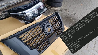 2022 ONWARDS NISSAN NAVARA MAIN BUMPER GRILL AND LEFT AND RIGHT HEADLIGHTS ( ALL BRAND NEW ORIGINAL