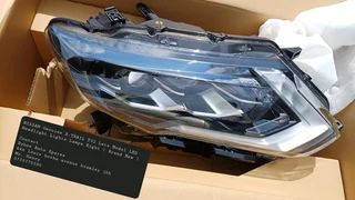 Nissan Genuine X-trail T32 Late Model Led Headlight Lights Lamps Right ( Brand New )contact Ryhen Au