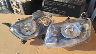 Renault Kwid (2016-19)  Left And Right Sides Original Renault Kwid  Brand New Headlightsryhen Auto