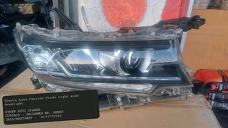 Toyota Land Cruiser Prado Right Side Headlight.ryhen Auto Sparescontact : Salesman Mr. Henrycall/wh