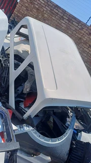 Toyota Hilux d4d double cab canopy with glass _ shell