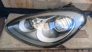 Porsche Cayenne 92a Front Left Headlight 7p5941031rcontact Ryhen Auto Spares 646 Louis Botha Avenue