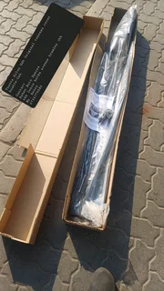 Toyota Hilux Gd6 Original tonneau cover Double-Cab.Contact Ryhen Auto Spares 646 louis botha avenue