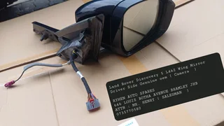 Land Rover Discovery 5 L462 Wing Mirror Driver Side Genuine oem ( Camera  )RYHEN AUTO SPARES 646 LOU