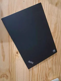 Lenovo Thinkpad T490