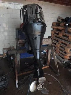 2 x 140hp suzuki 4 stroke outboard motors