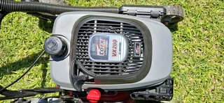 Tanderm VX200 Lawn mawer R5500