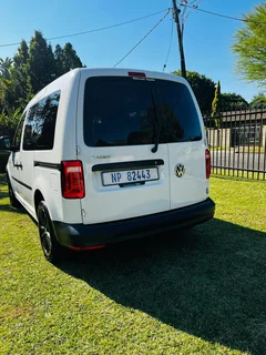 2019 VW Caddy Crew Bus 2.0 TDI (Non-Maxi)